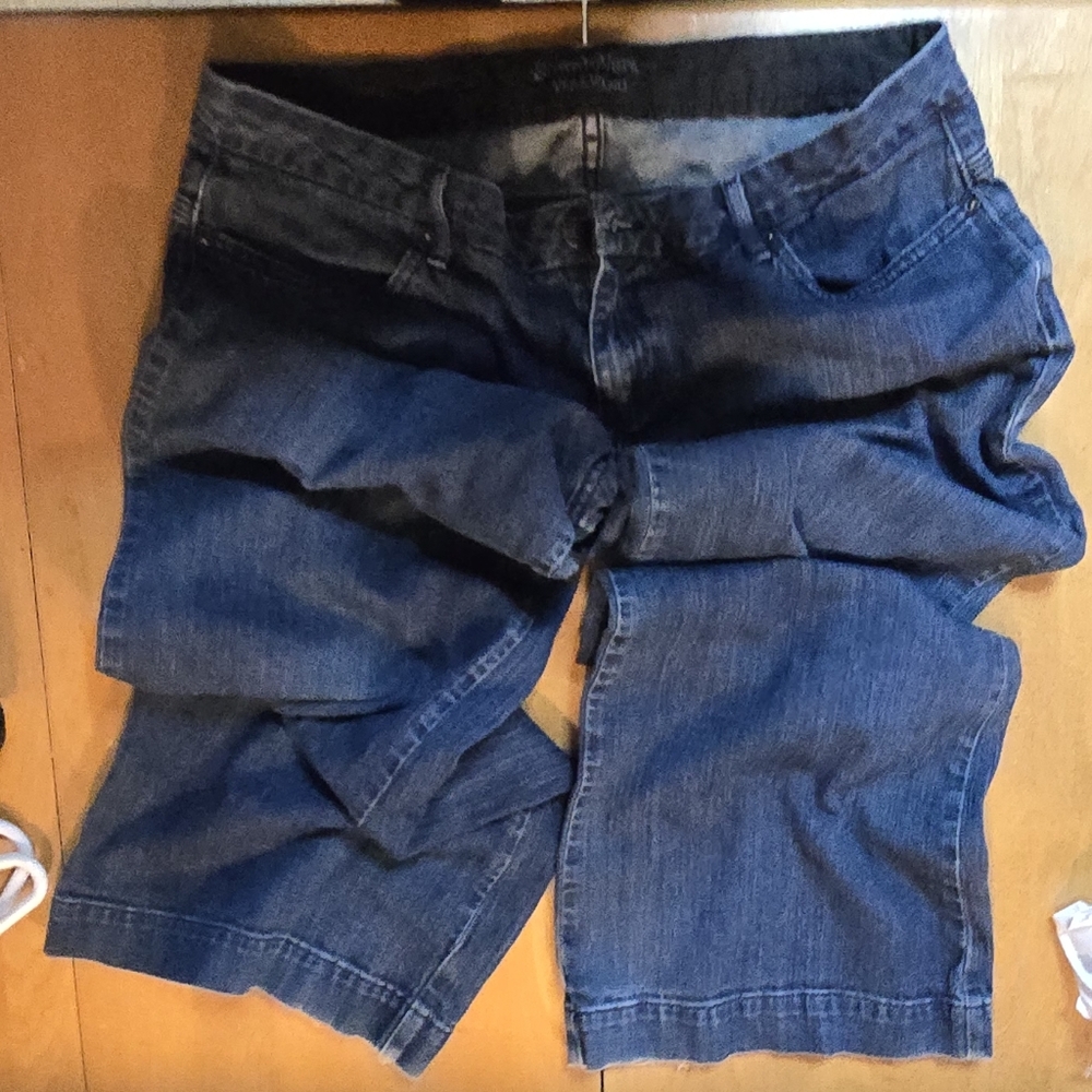 Vera Wang vintage Americana High waisted And Flare mom Jeans Size 14